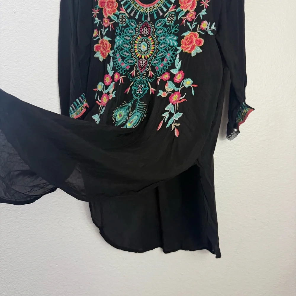 Johnny Was | Zivelly Tunic in Black Medium - Picture 7 of 8